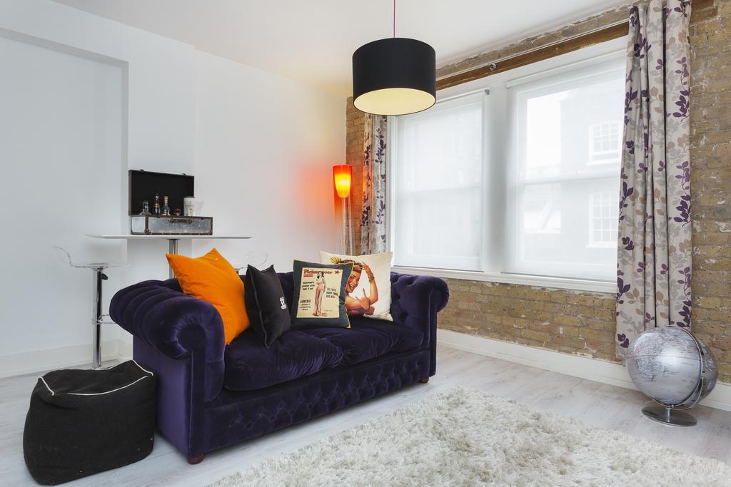 Veeve - Sophisticated Soho Apartment 런던 외부 사진
